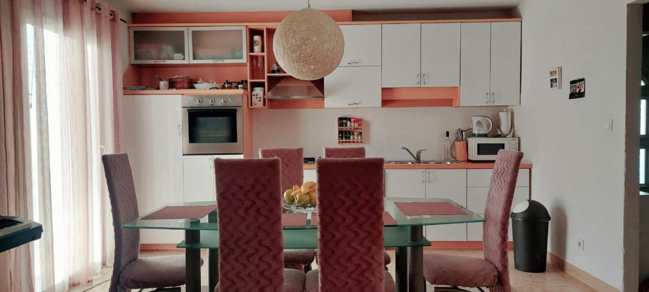 Apartman Pear - Makarska Eksteriør billede